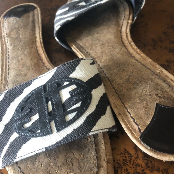 Antonio Melani zebra print canvas slides 9M - Picture 4 of 5